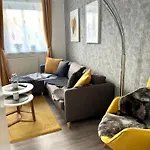 Haus Iris 公寓 Ziegenrück